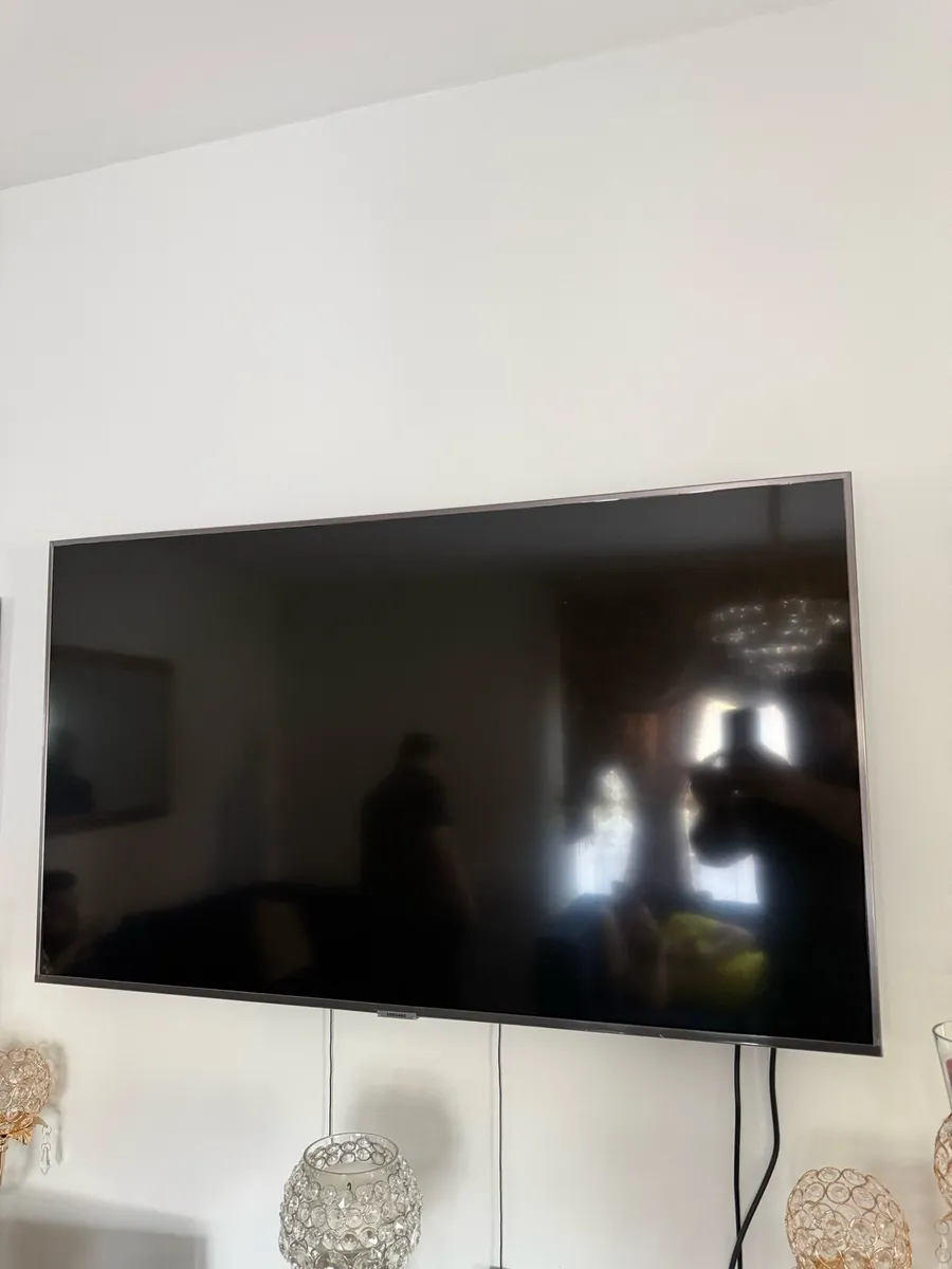 Tv samsung crystal UHD 43 inch smart - Image 1