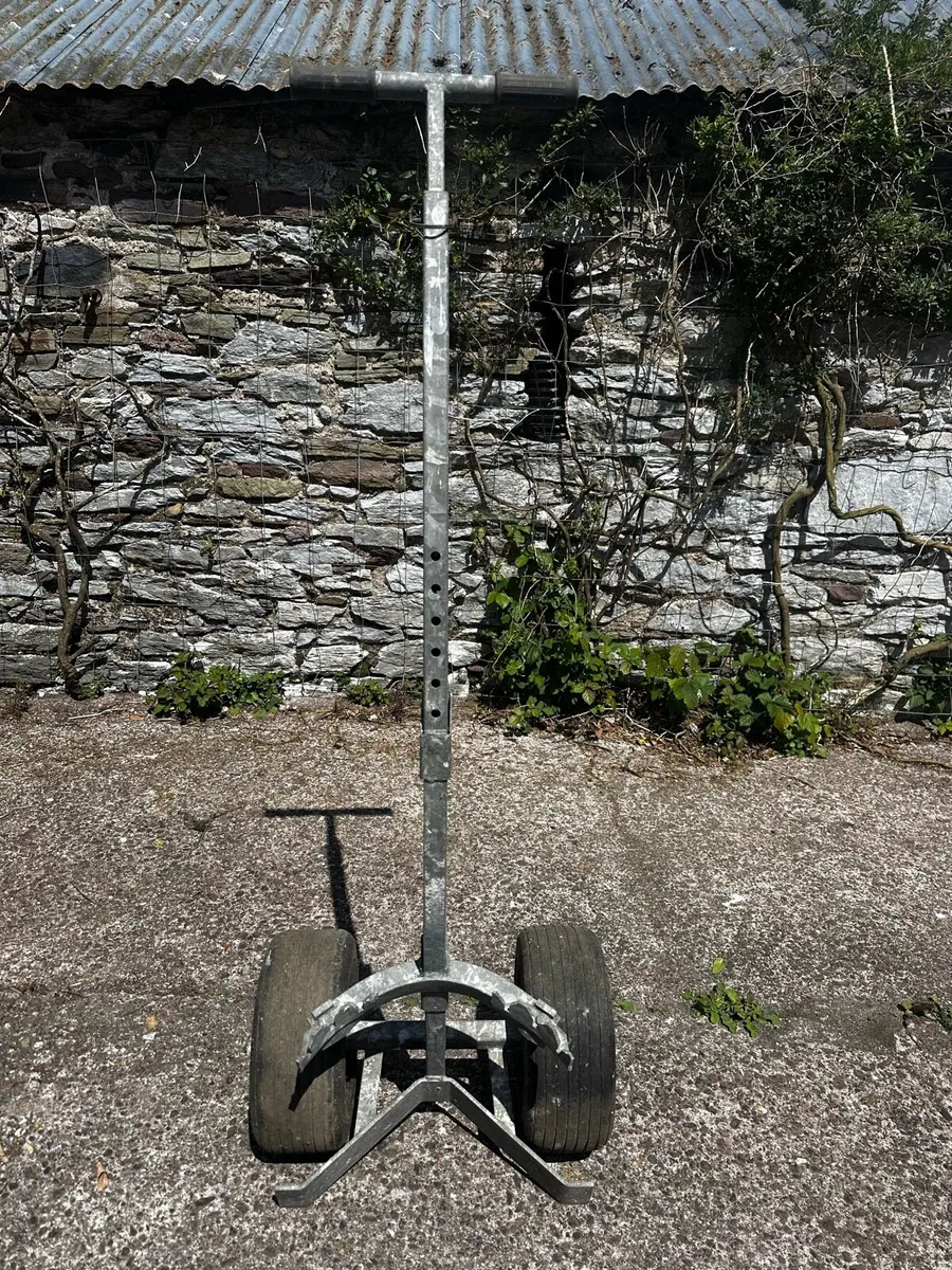 Large pot moving trolley - Image 1