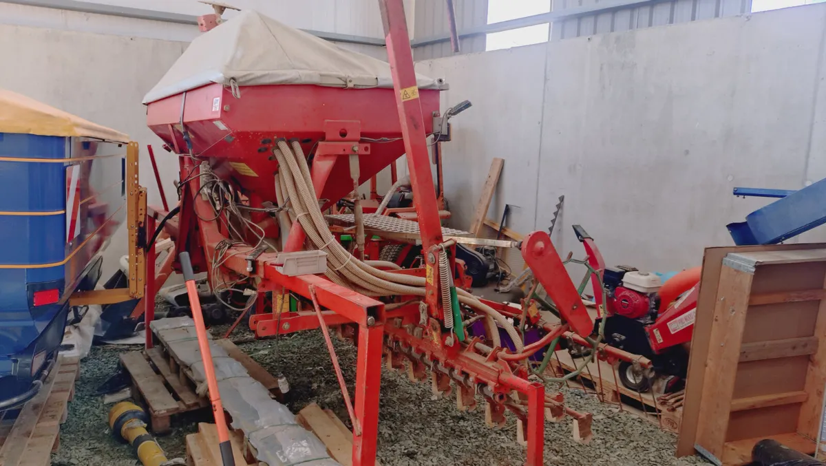 Accord DA Corn Drill - Image 2
