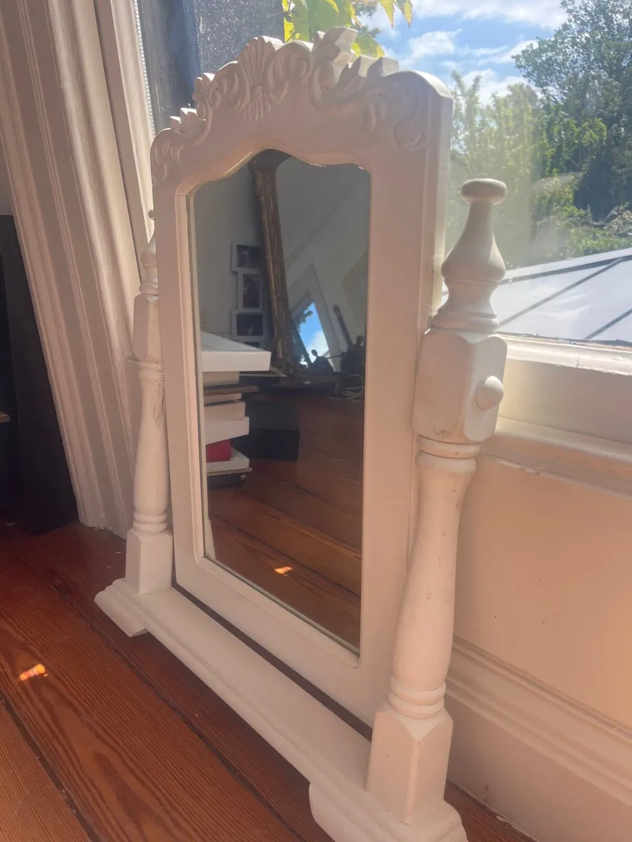 Mirror - Image 2