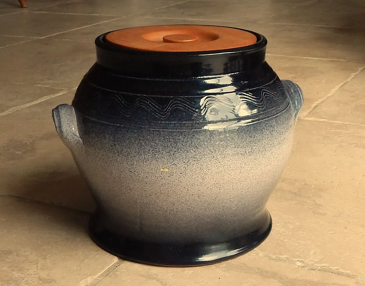 Large Carley’s Bridge Potteries Storage Jar - Image 2