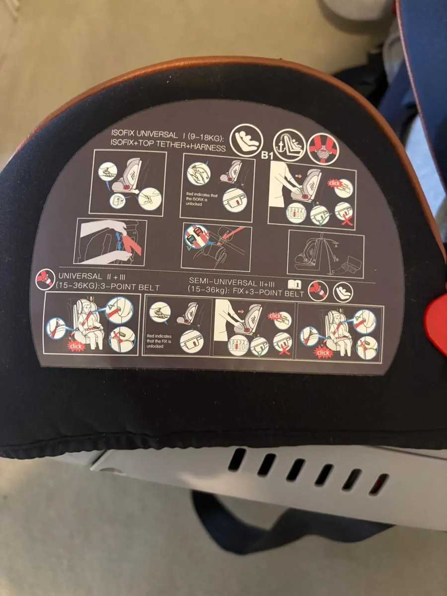 Child car seat - Image 2