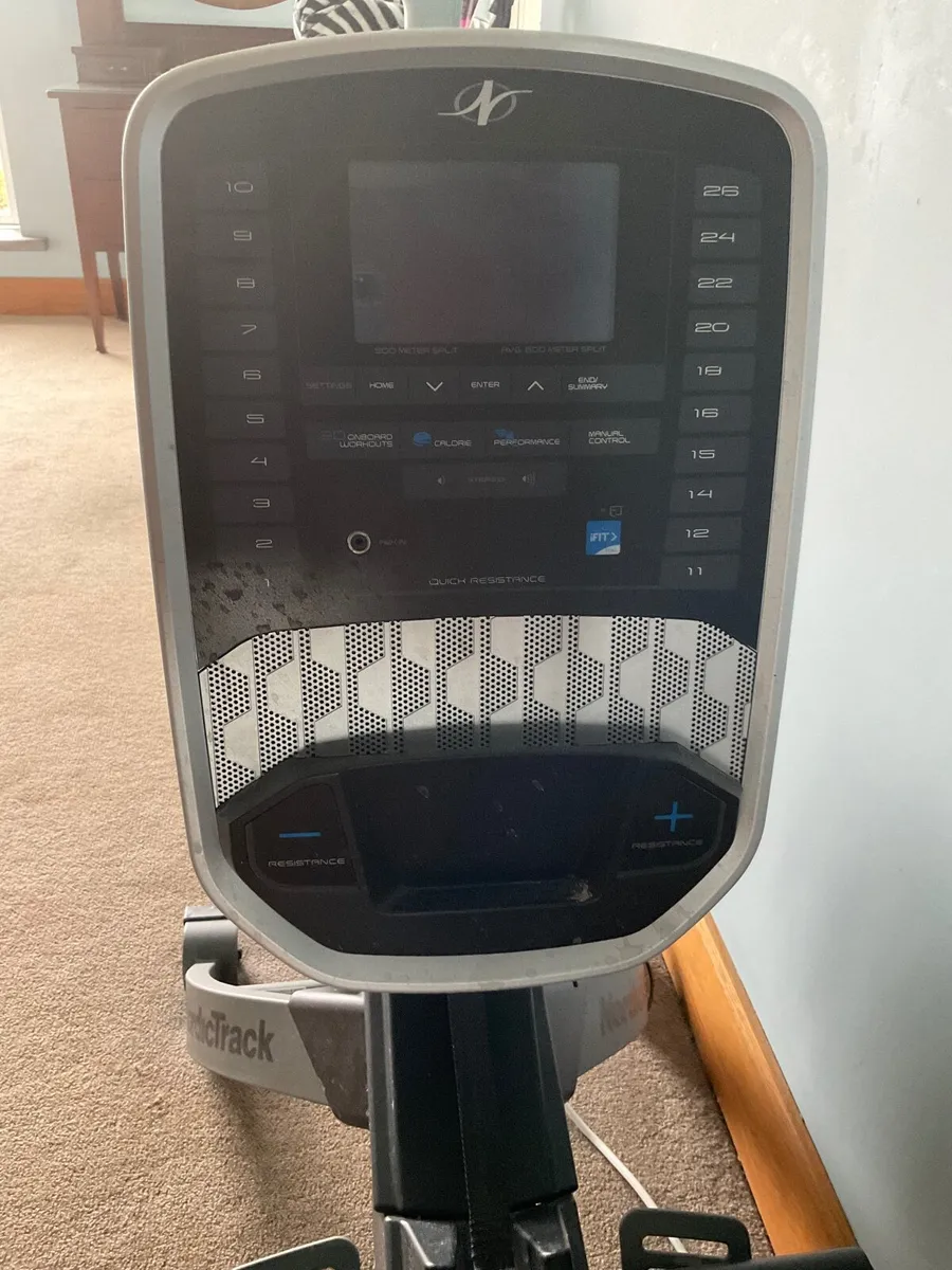 Nordic Track Rowing Machine RW850 - Image 4