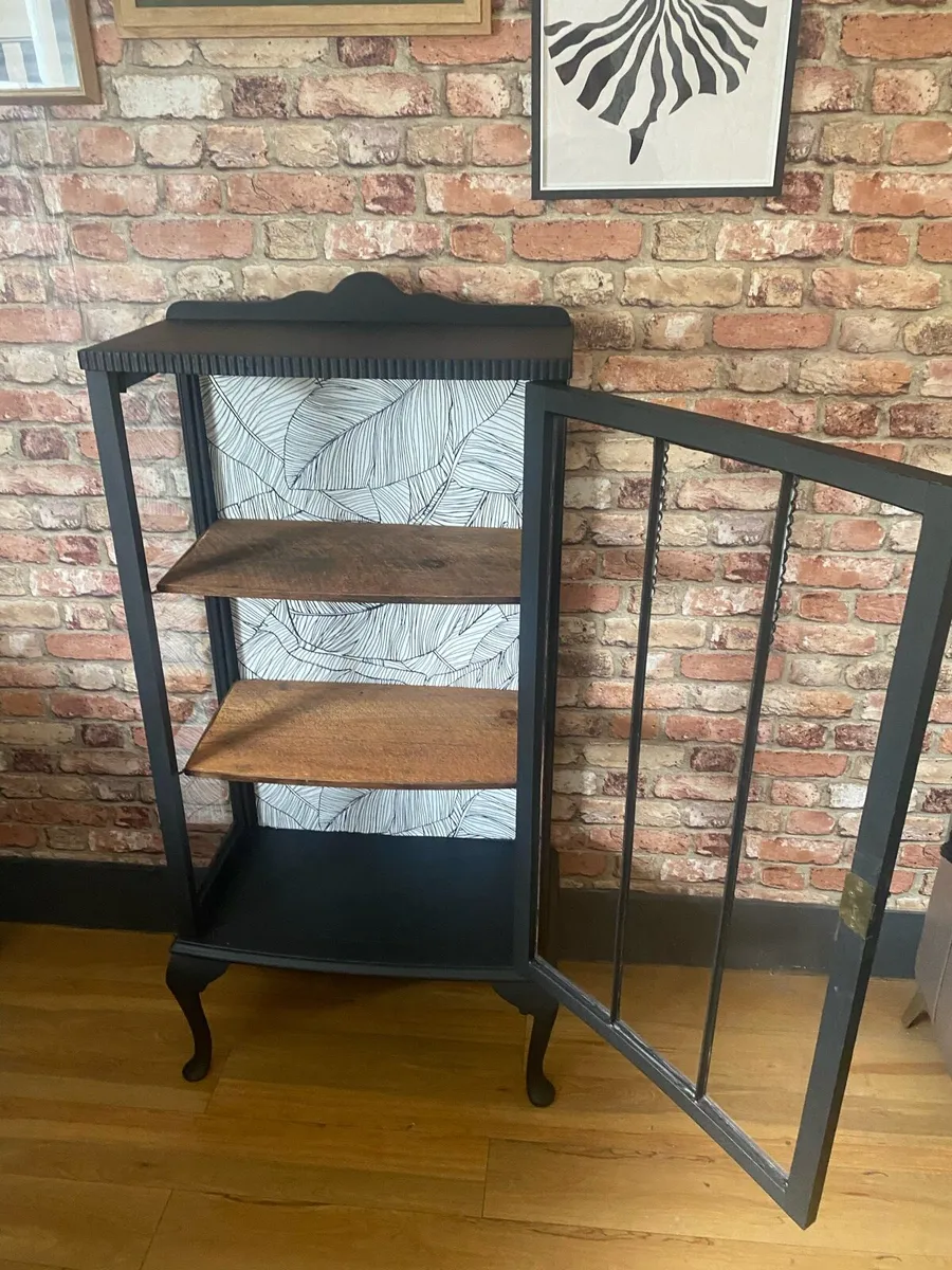 Display cabinet - Image 2