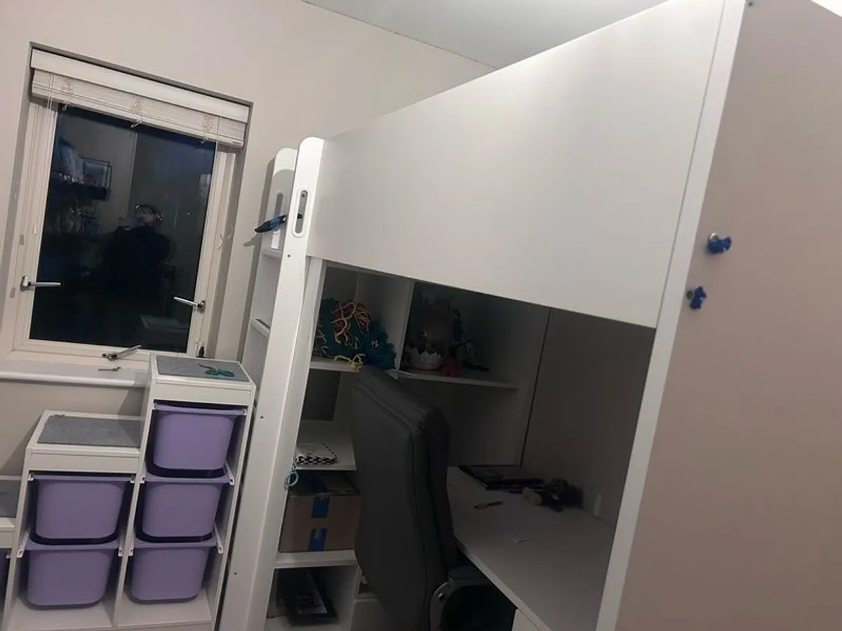 SMASTAD Ikea bunk bed with desk and wardrobe - Image 4