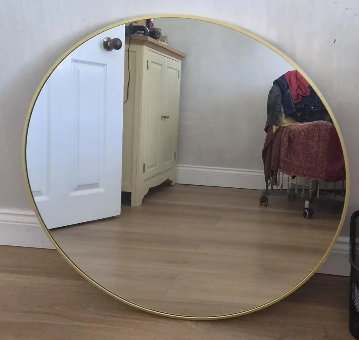 Large Circular Mirror - Image 1