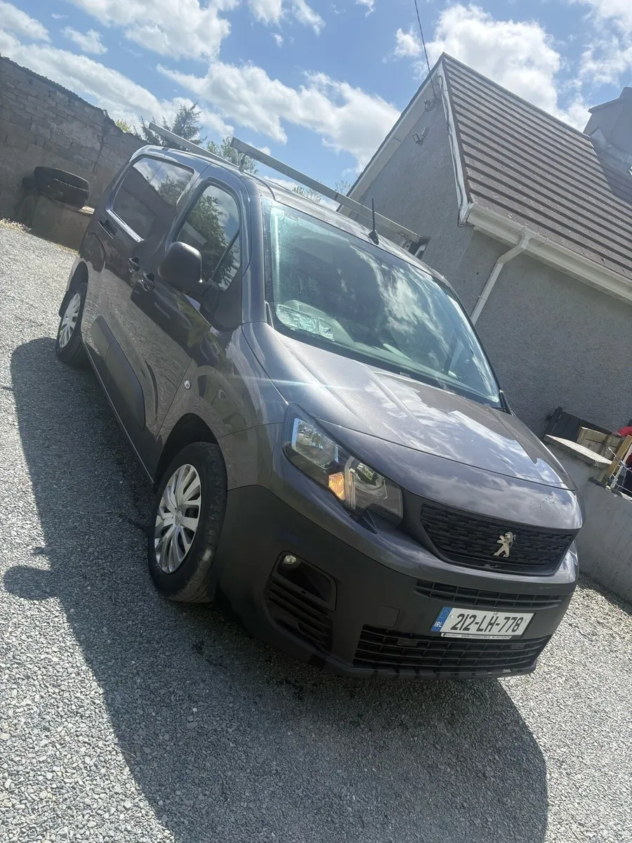 2021 Peugeot partner - Image 2