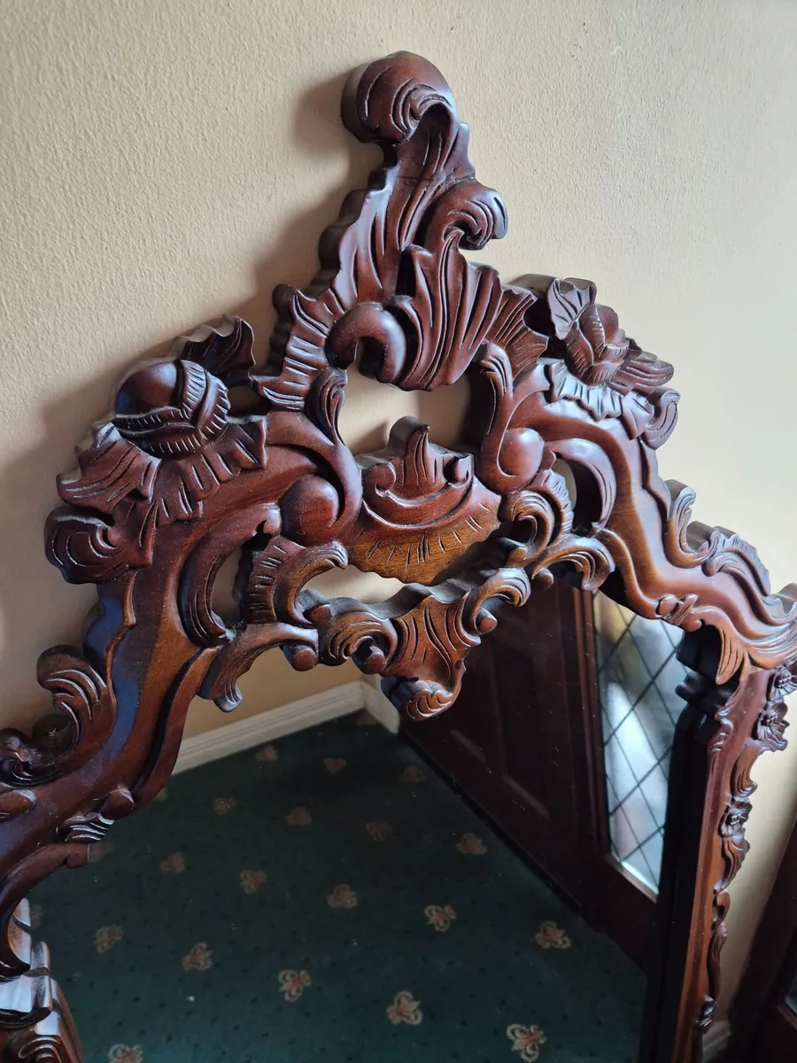 Hall table and mirror - Image 3