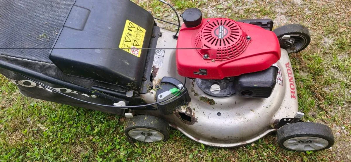 Honda izy mower - Image 3