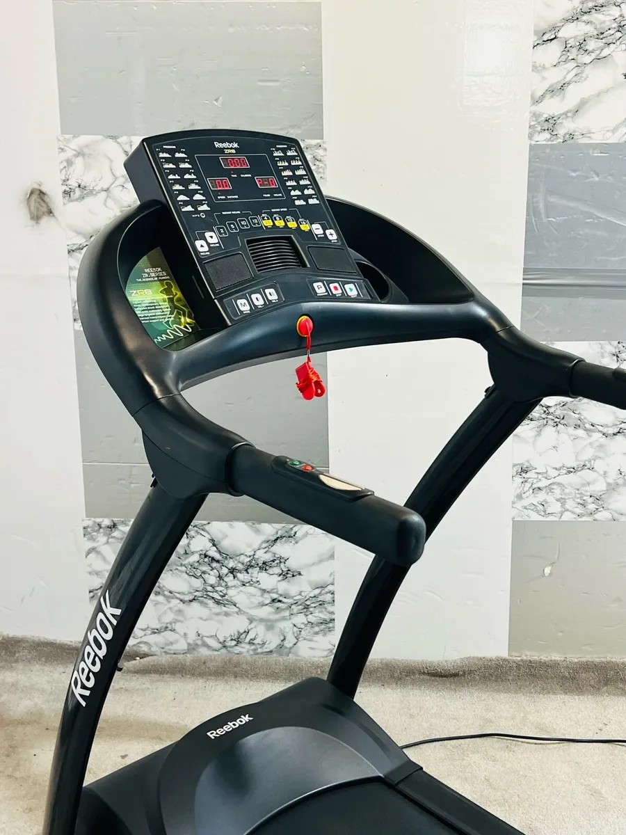 Reebok ZR8 Motorised+ incline Treadmill - Image 1