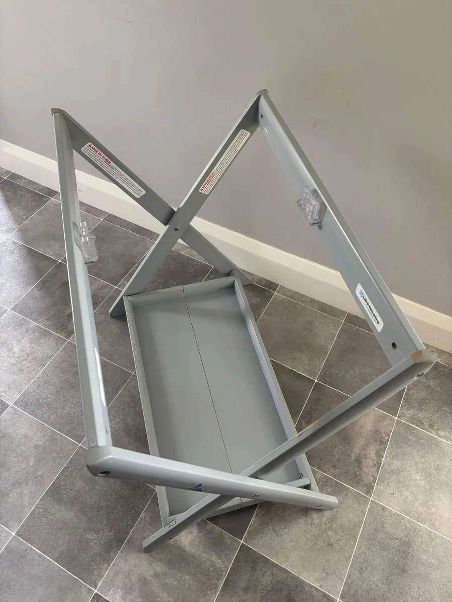 Uppababy Vista Bassinet Stand - Image 2