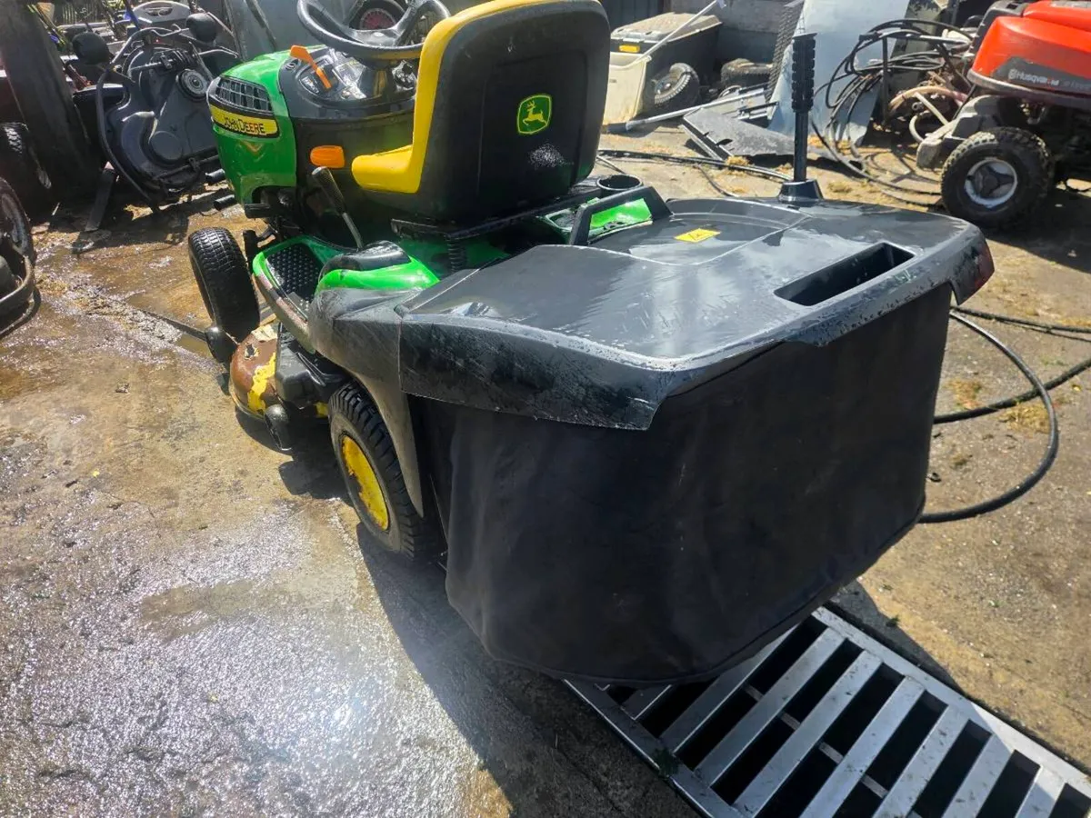 John deere lawnmower for sale - Image 4