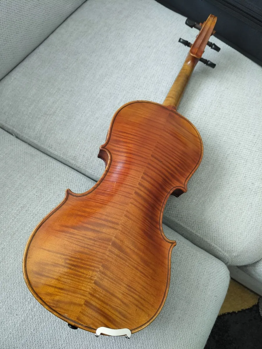 Old violin 3/4 - Image 2