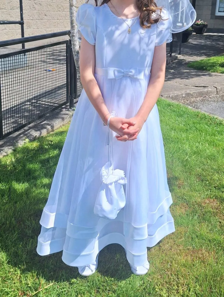 Communion dress - Image 1