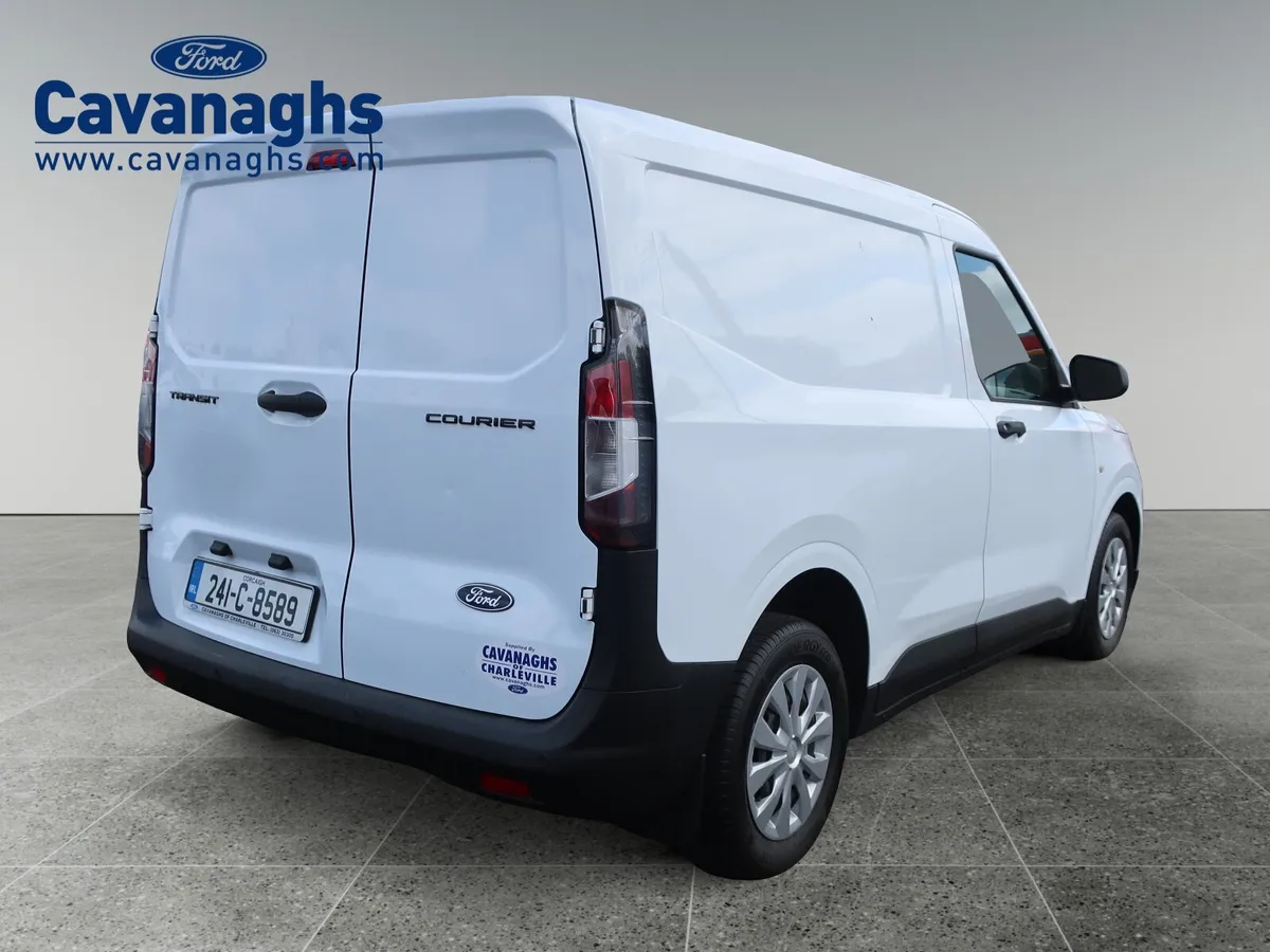 2025 Connect 2.0TD LWB TREND 102PS - Image 4