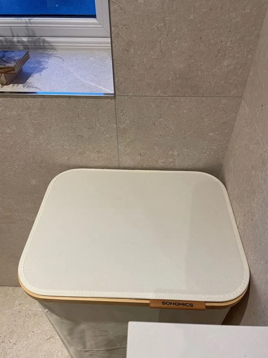 laundry basket - Image 2