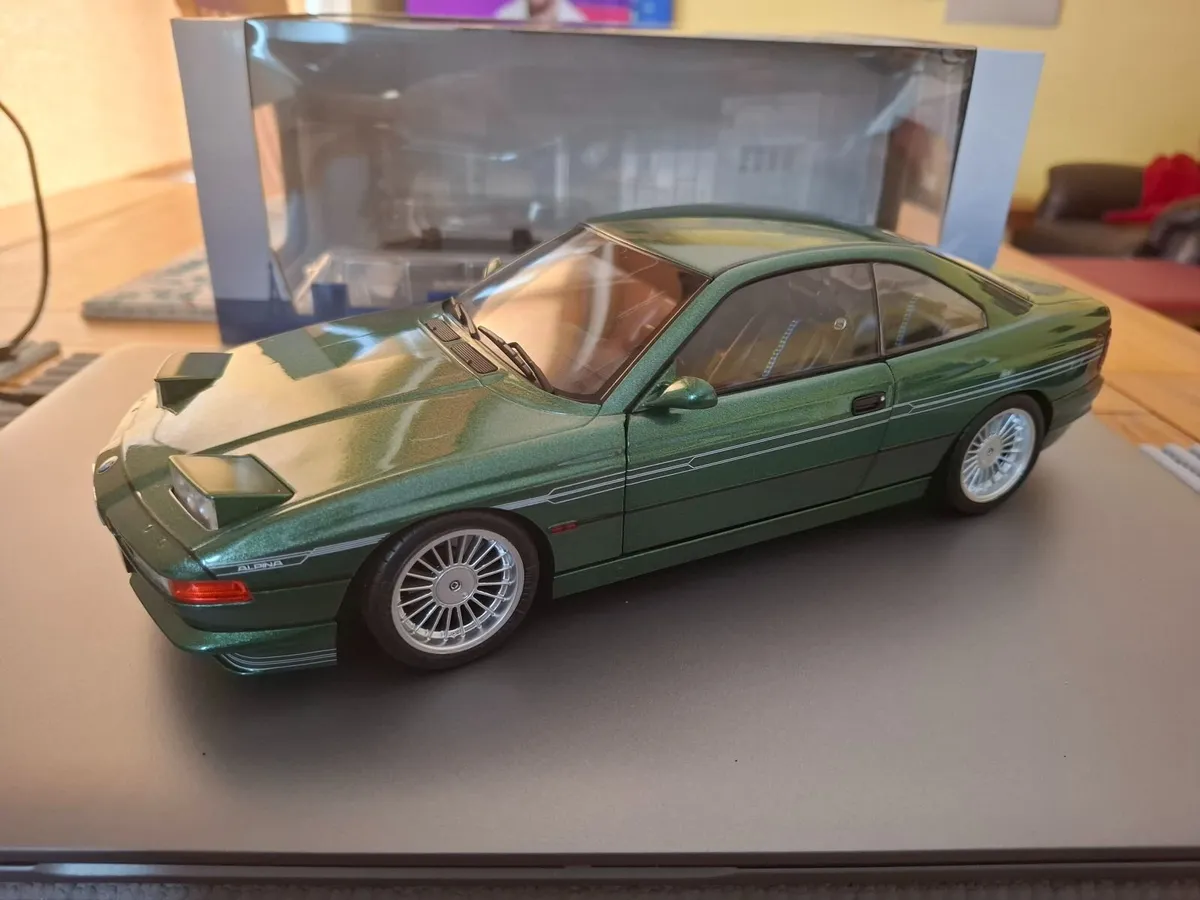 BMW 8 series B12 5.0L Alpina 1/18 New In Box - Image 3
