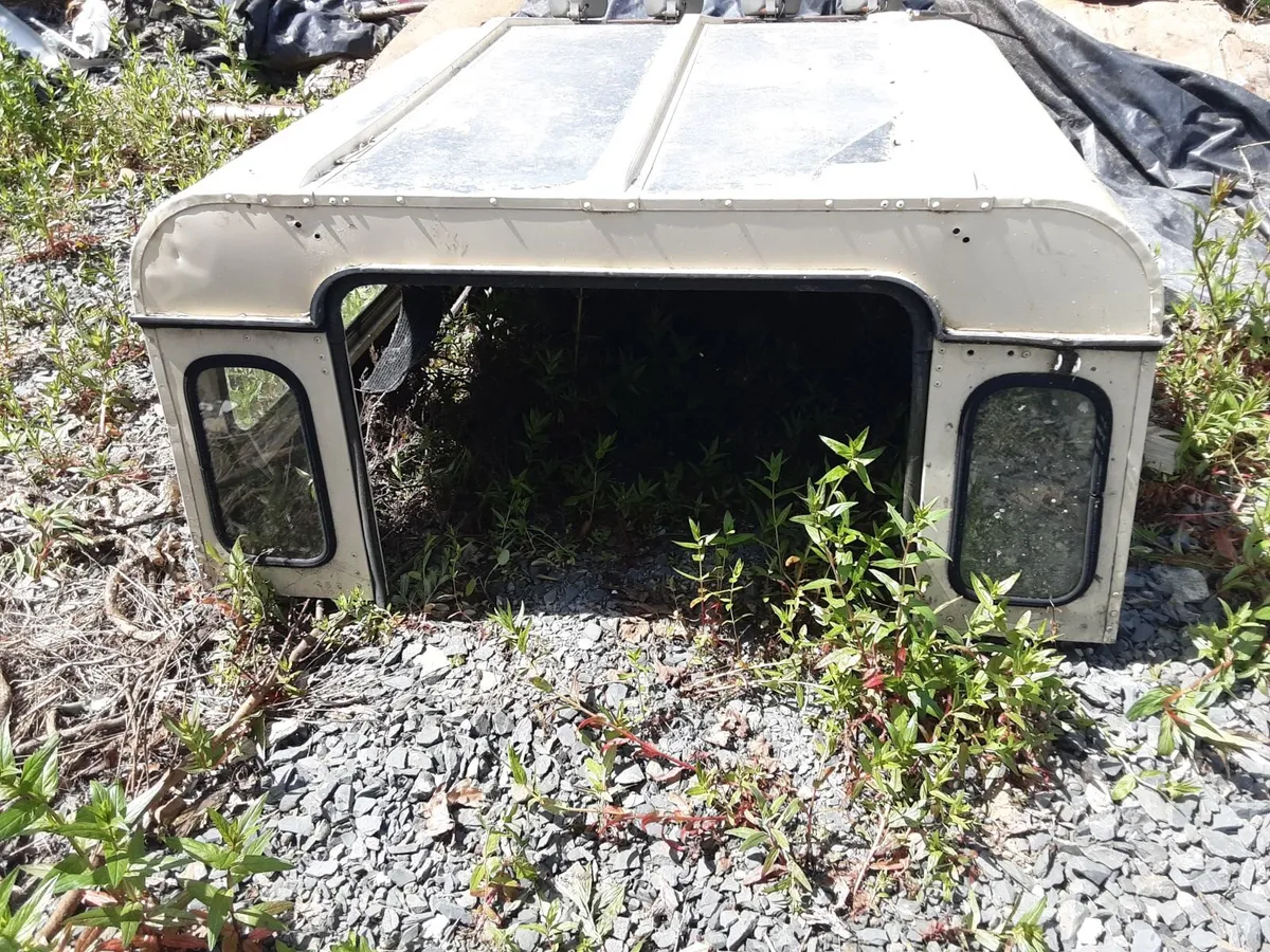 Series 3 landrover short solid roof - Image 3