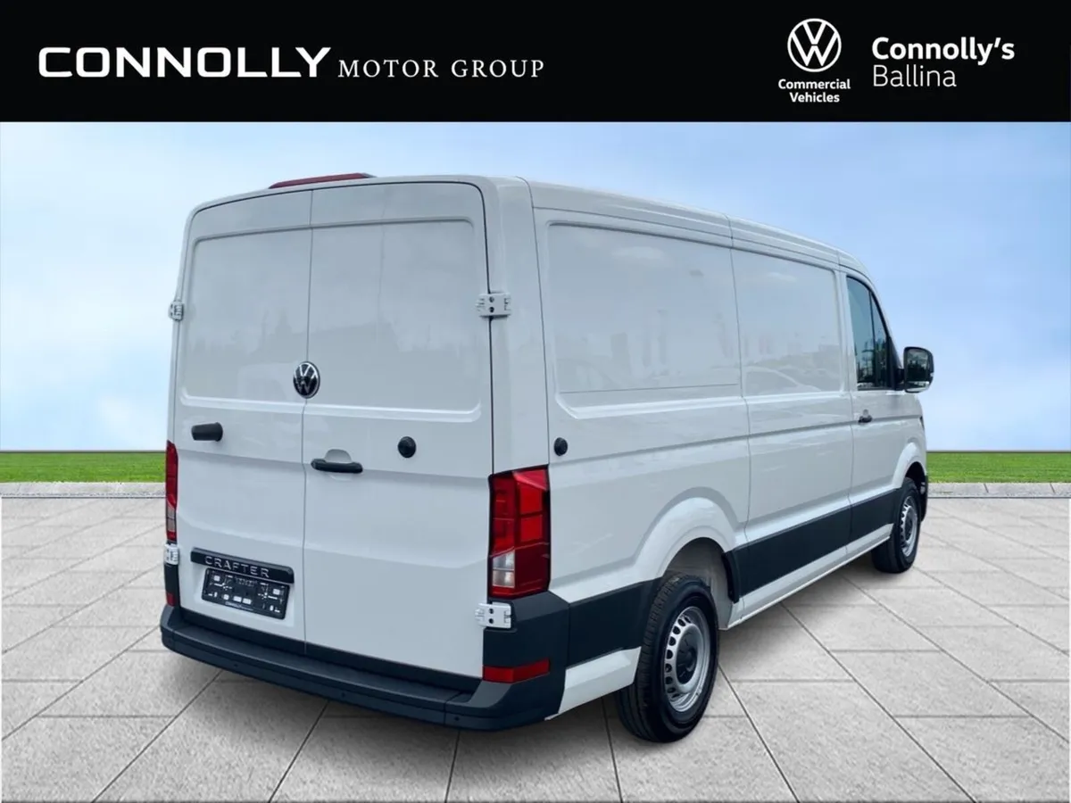 Volkswagen Crafter Trendline 30 MWB 2.0TDi 140bhp - Image 3
