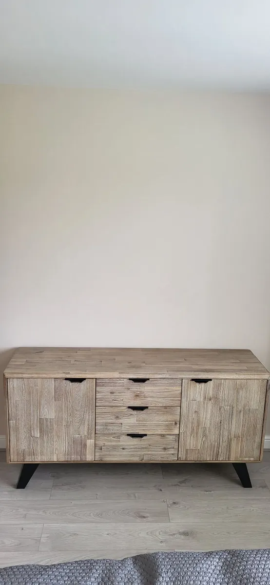 Bedroom  furniture - Image 2