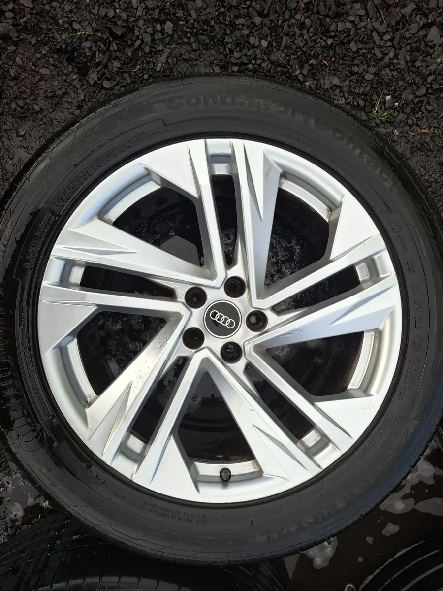 20" Genuine Audi Q7 S Line Alloys with tyres - Image 3