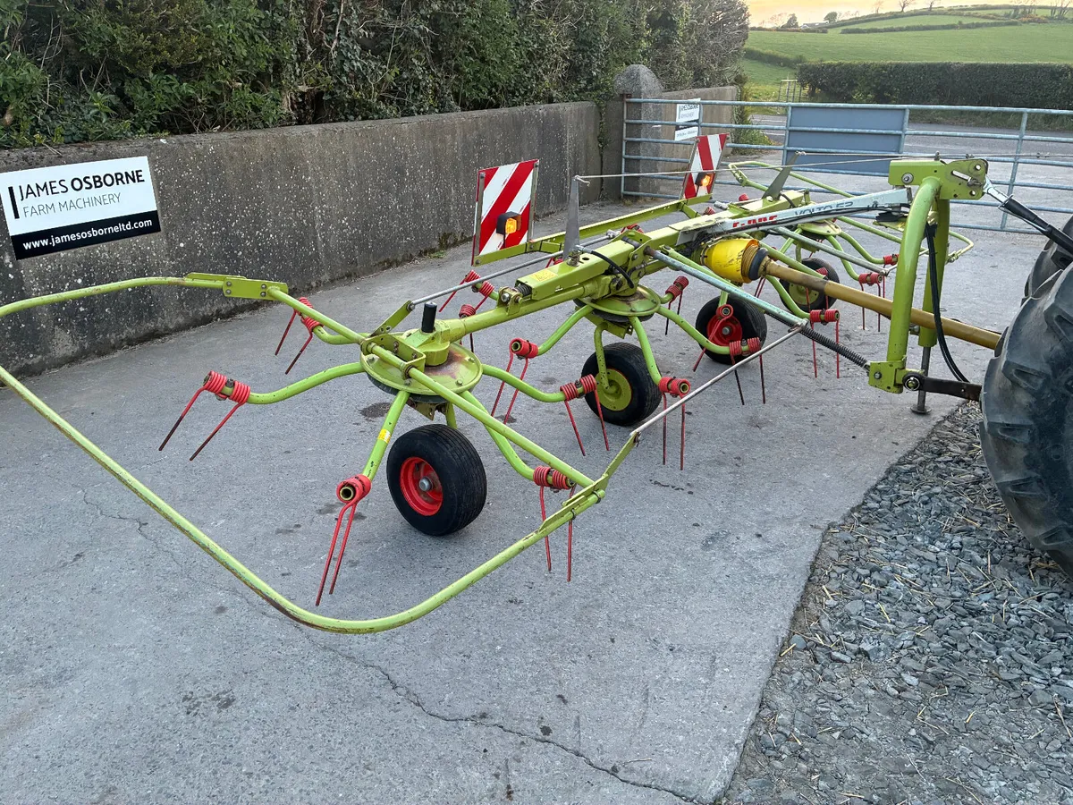Claas Volto 52 Tedder - Image 4