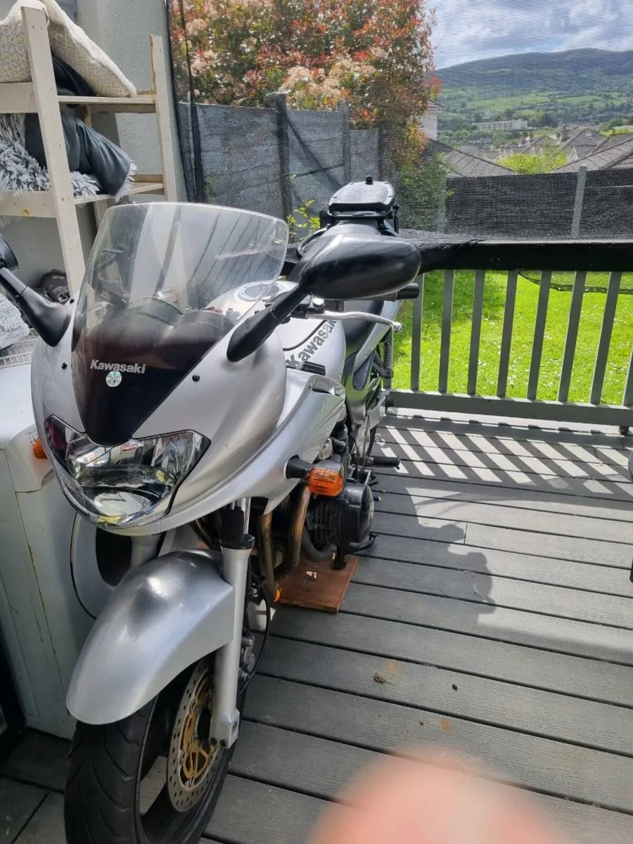 Kawasaki ZR7-S - Image 2