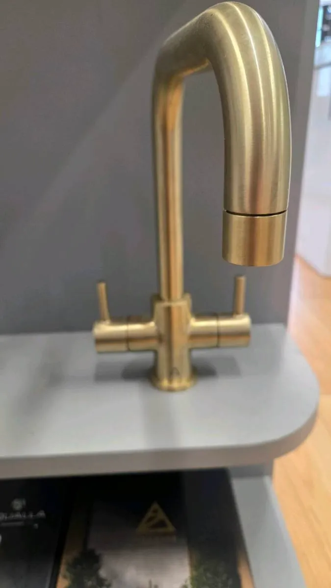 Kitchen sink tap - Image 3