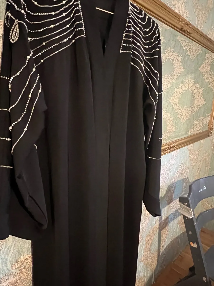 Abaya - Image 2