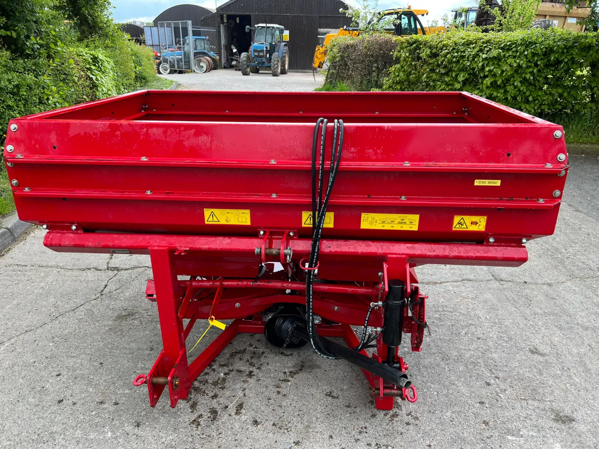 Lely Tulip Centerliner Fertilizer Spreader - Image 2