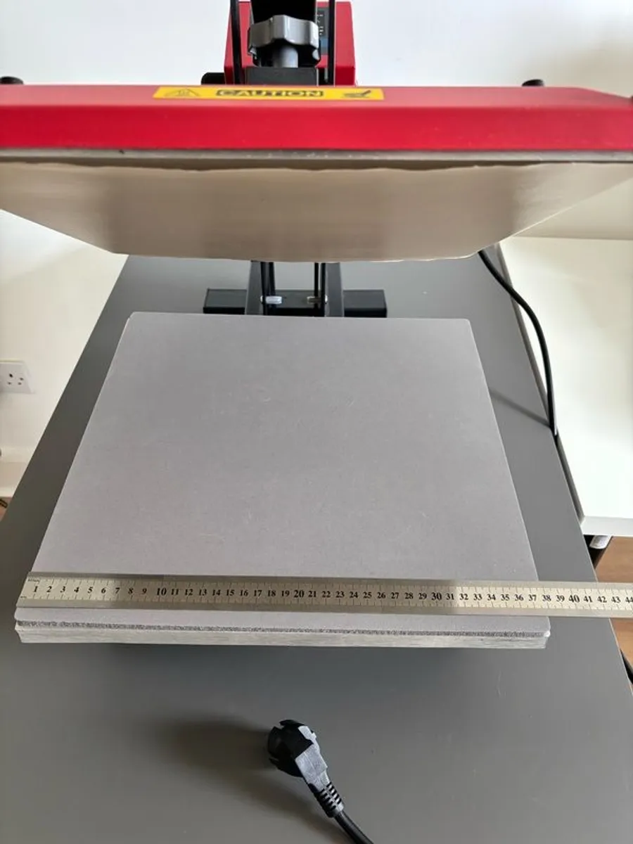 Semi Industrial Heat Press  38x38cm 1600W Excellent Condition - Image 4