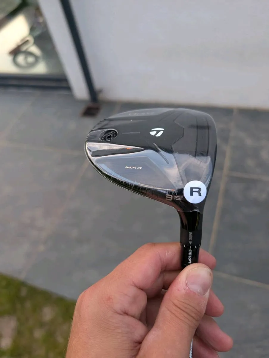 TaylorMade QI4D 3wood - Image 1