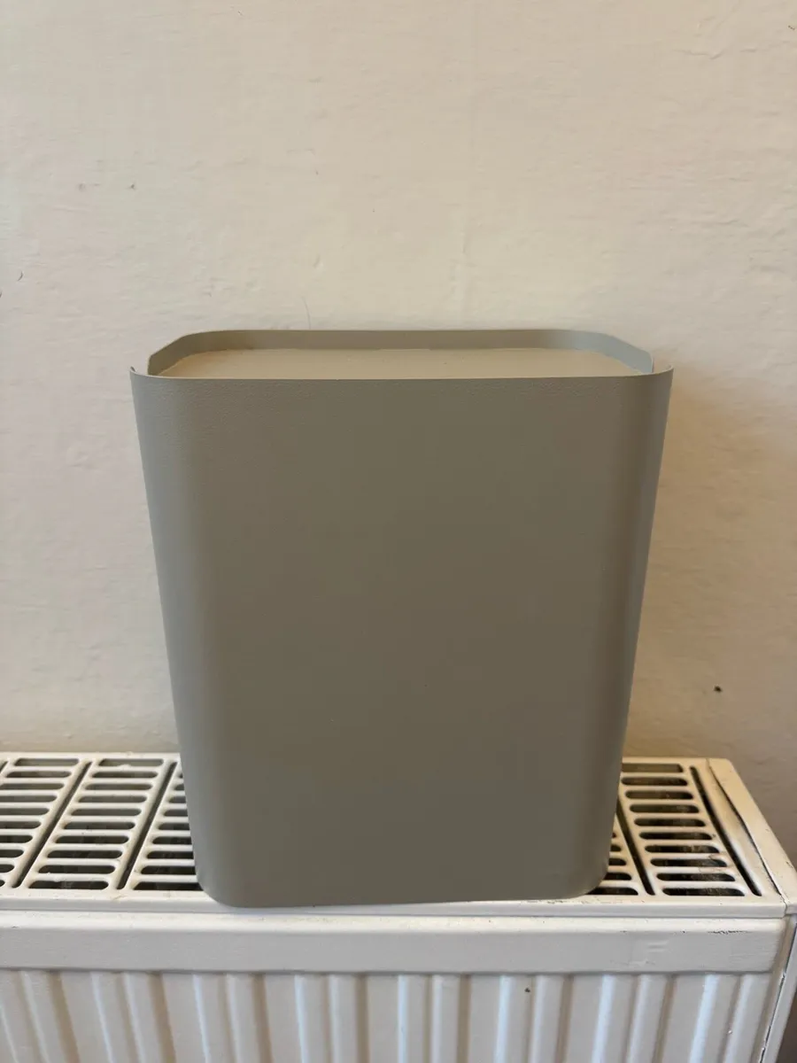 Ikea Florsjön Bin - Image 1