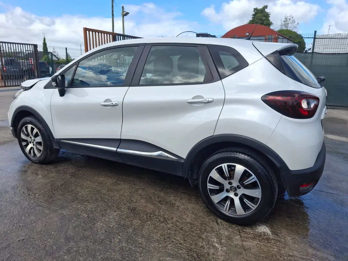 2019 Renault Captur 1.5 Diesel - Image 4