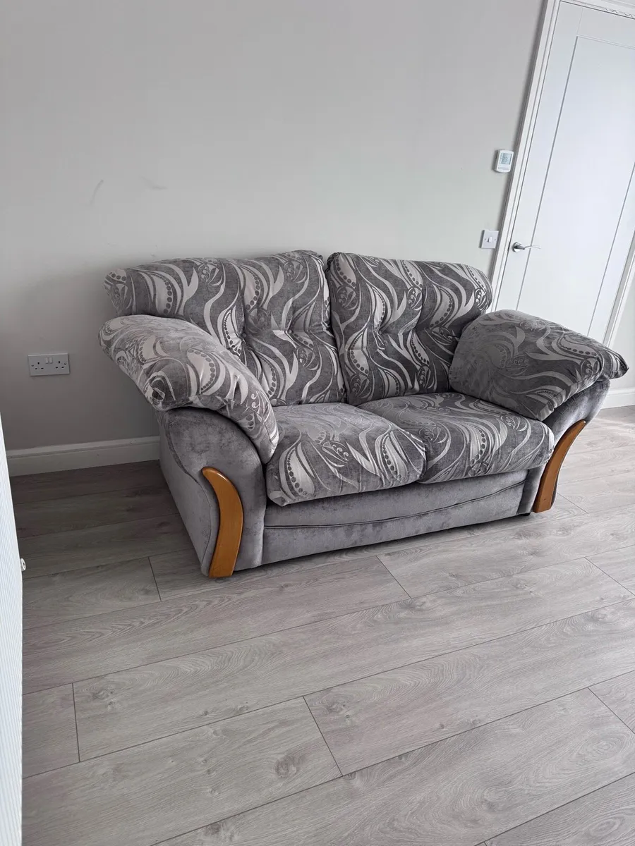 Sofa - Image 4