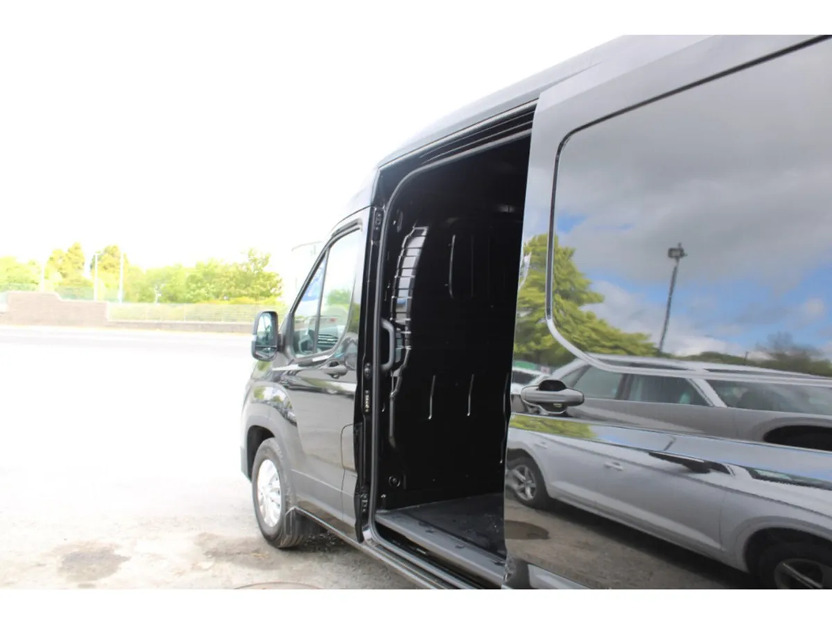 Maxus DELIVER 9 Maxus Deliver 9 LWB LUX 2.0 Diesel - Image 3