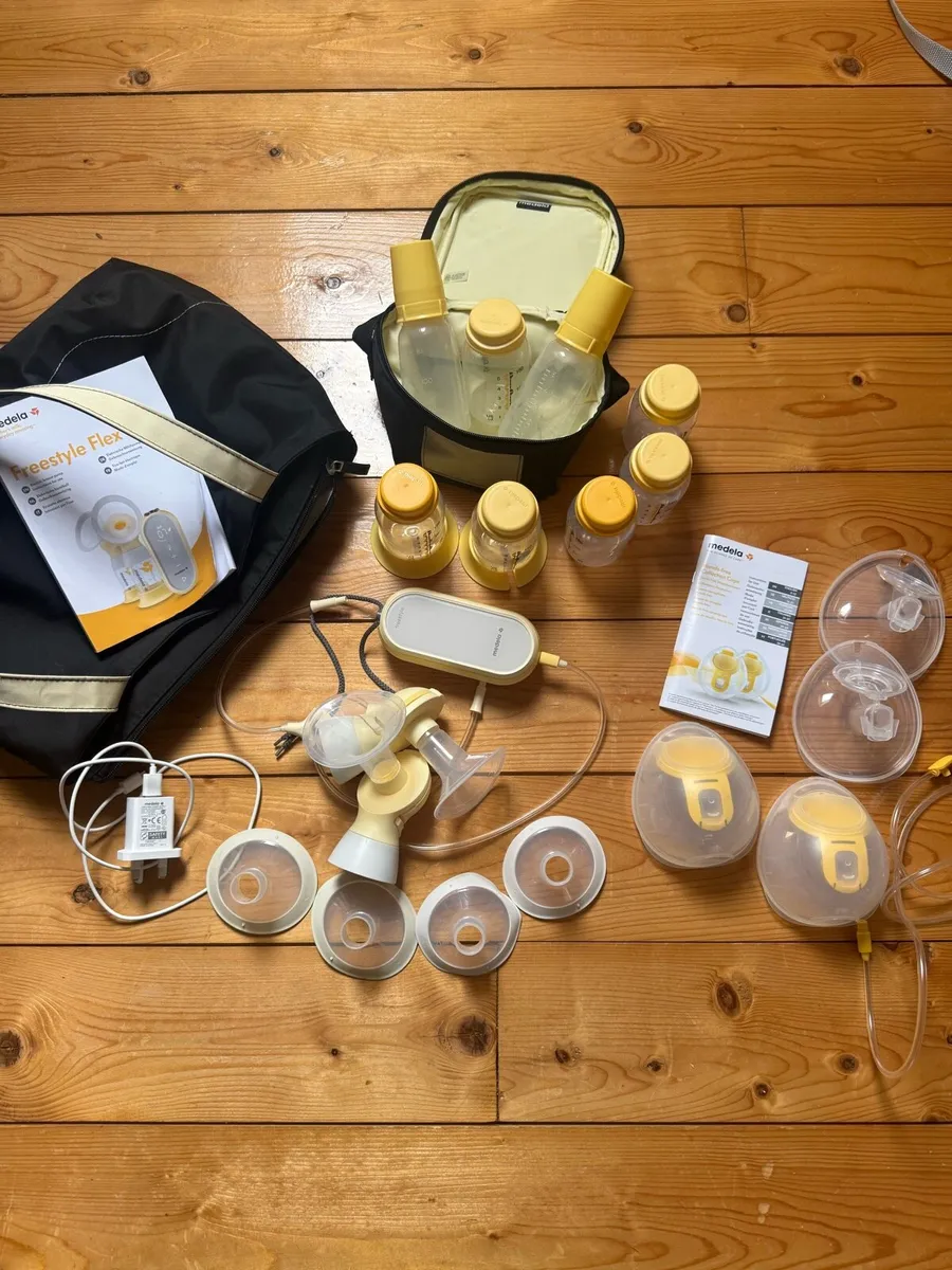 Medela double breast pump - Image 1
