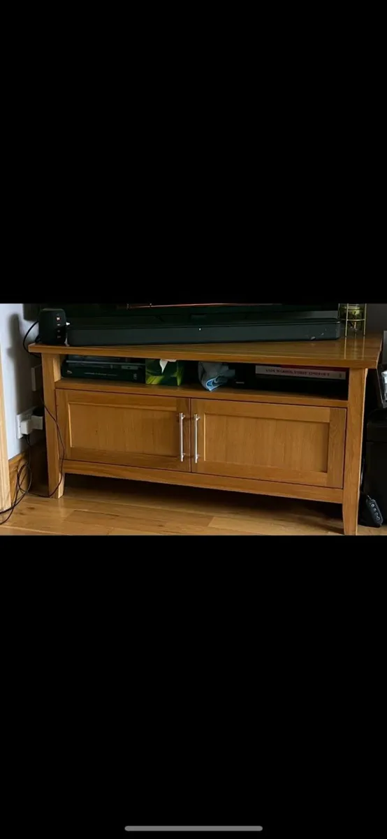 TV Unit (Oak) - Image 1