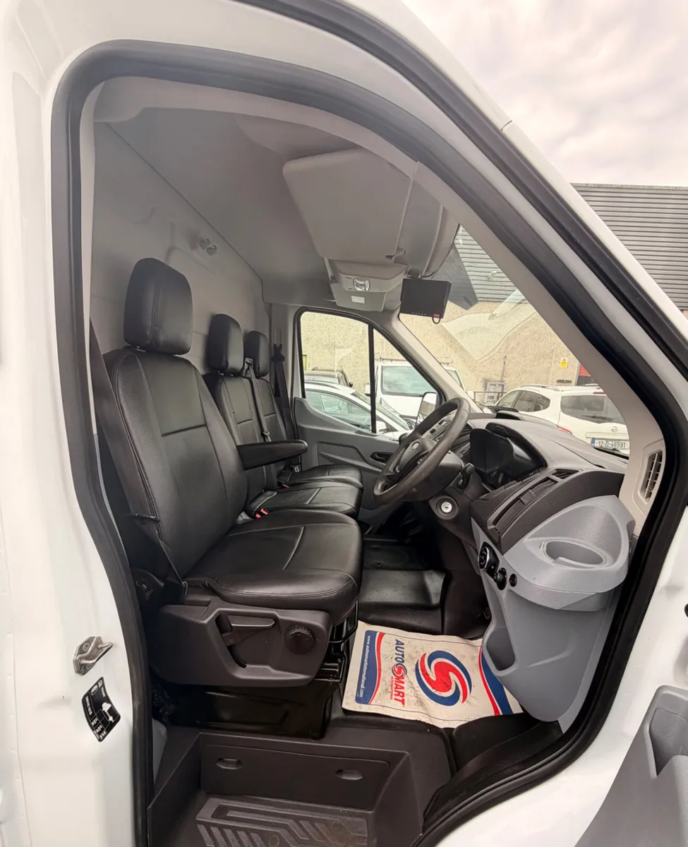 172 Transit 4x4 AWD 97,000km - Image 4