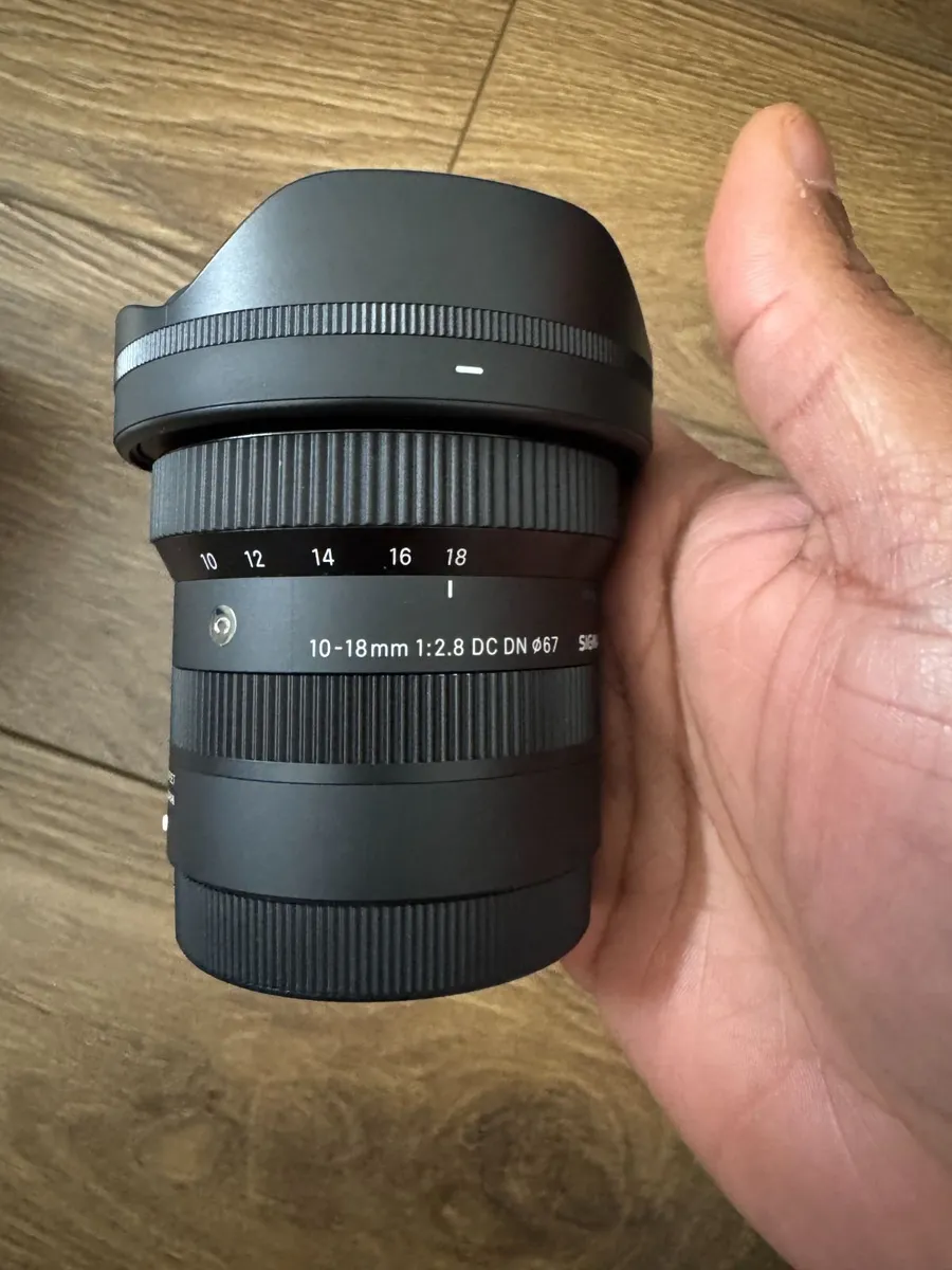 Sigma 10-18mm f/2.8 DC DN (Sony E-Mount) - Boxed - Image 1