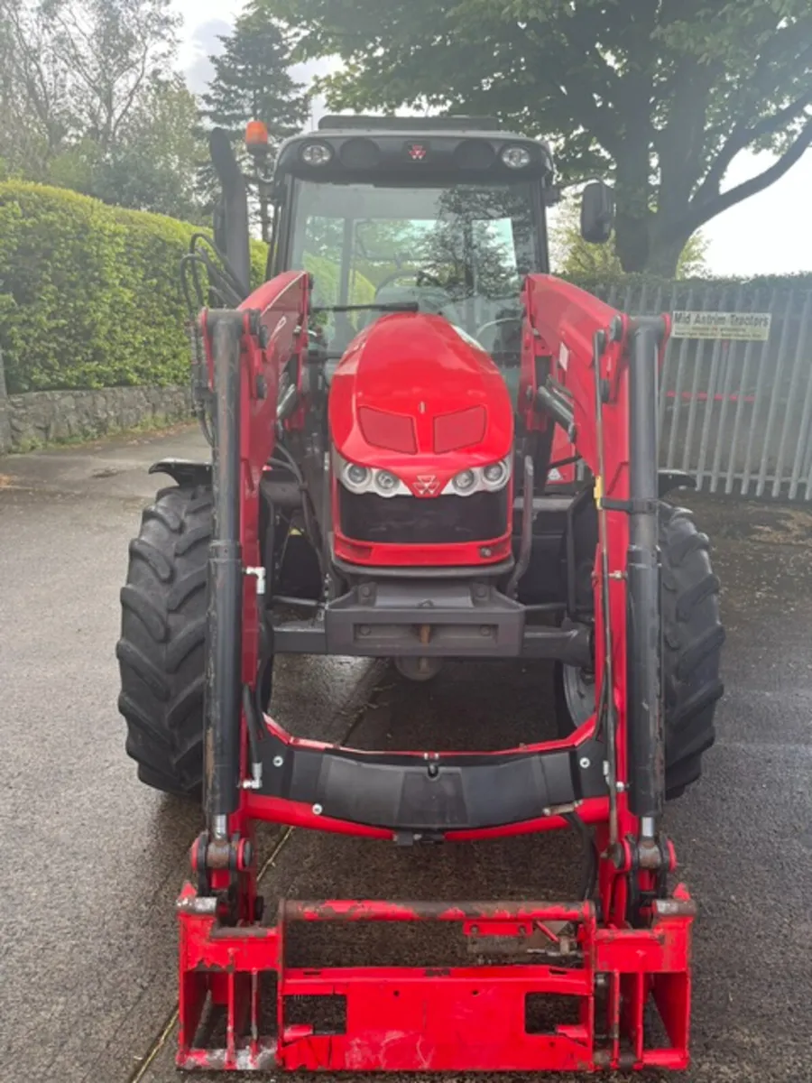 Massey Ferguson 5410 Dyna-4 c/w 945 Loader - Image 2