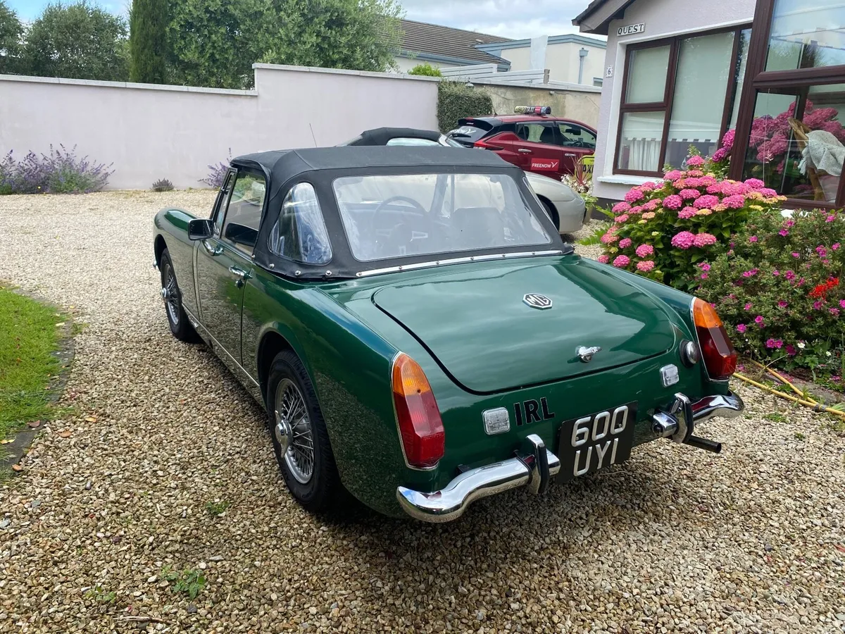MG Midget 1976 - Image 2