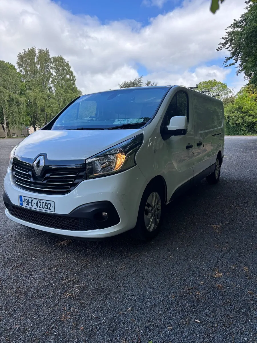 Renault Trafic 2018 LL29 ENERGY DCI 125 SPORT - Image 1