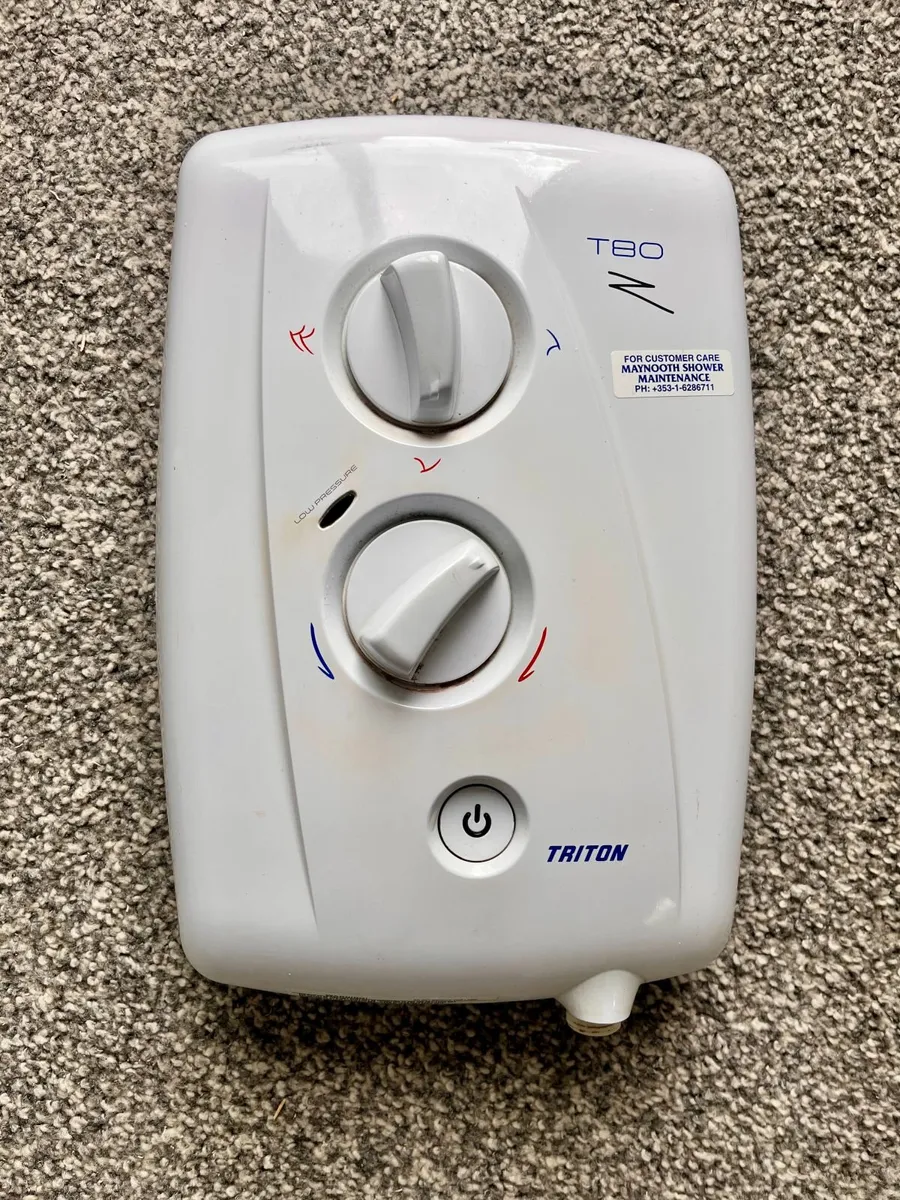 Triton T80 shower for parts - Image 1