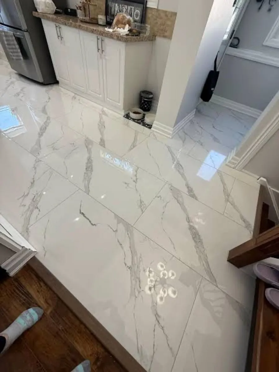 Tiles and laminates - Image 4
