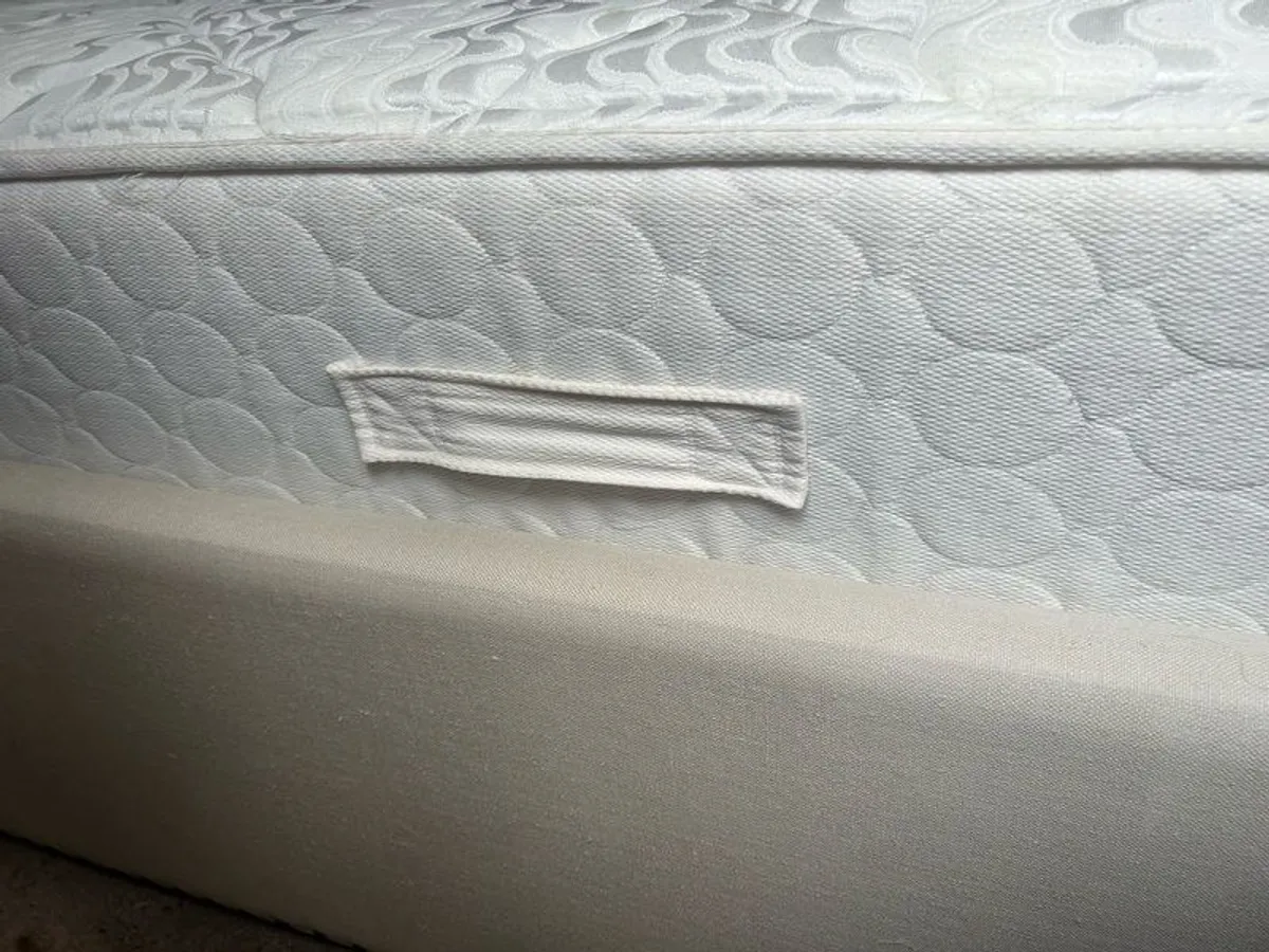 King Size Bed - Image 4