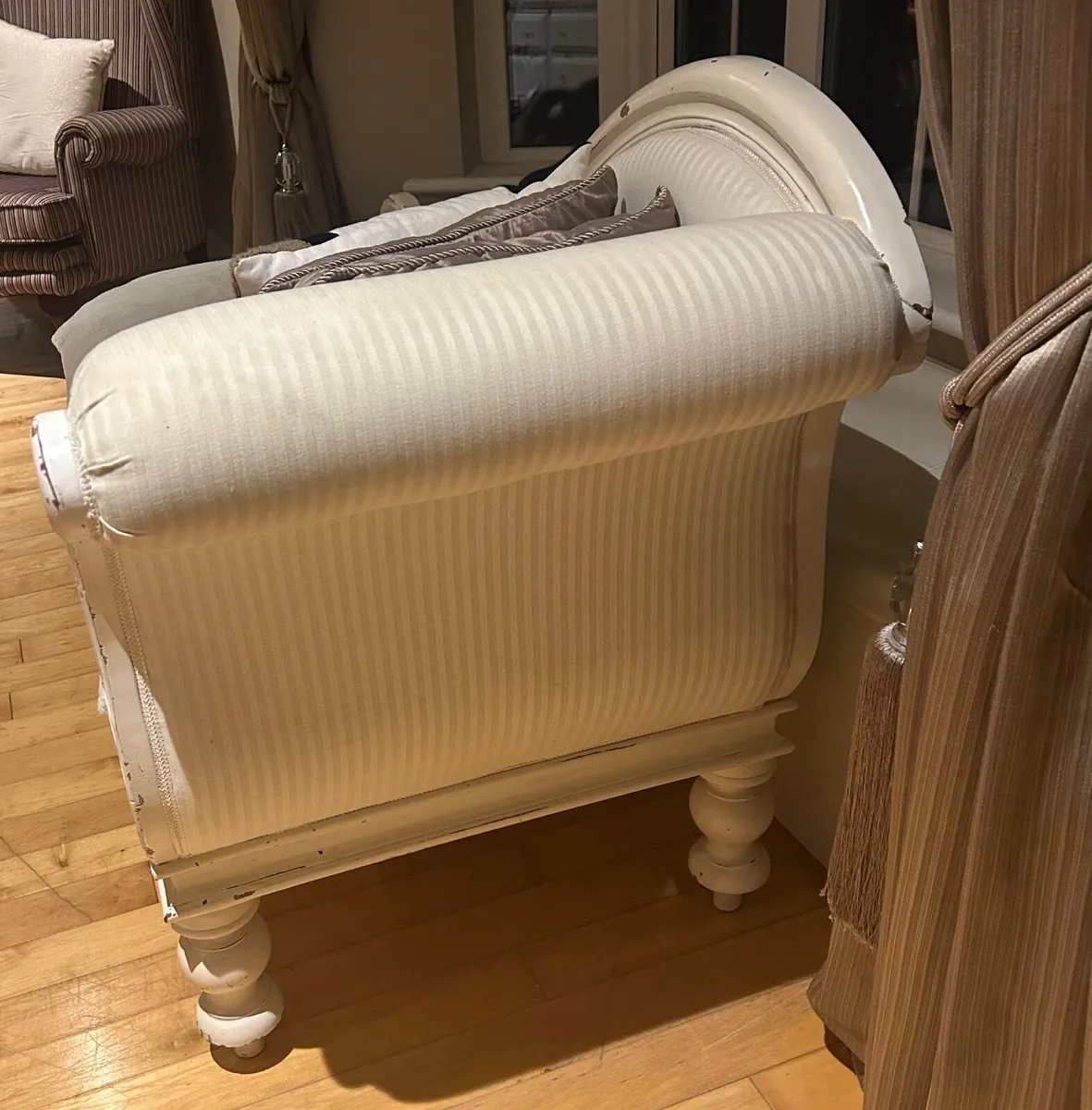 Chaise Lounge - Image 2