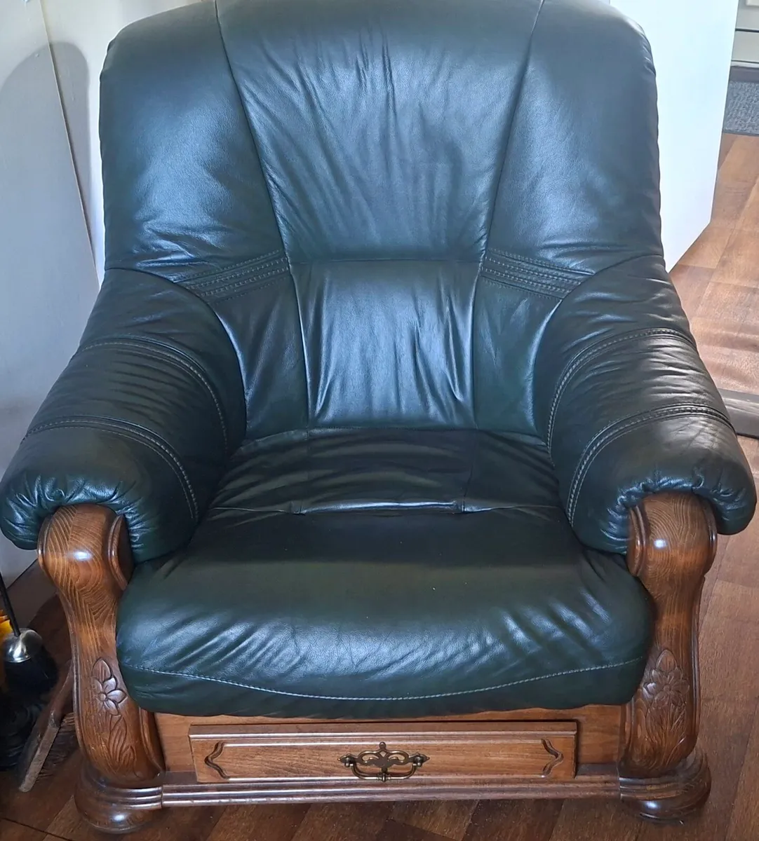 Suite furniture 2 peace 1 arm chair and 2 seater - Image 1