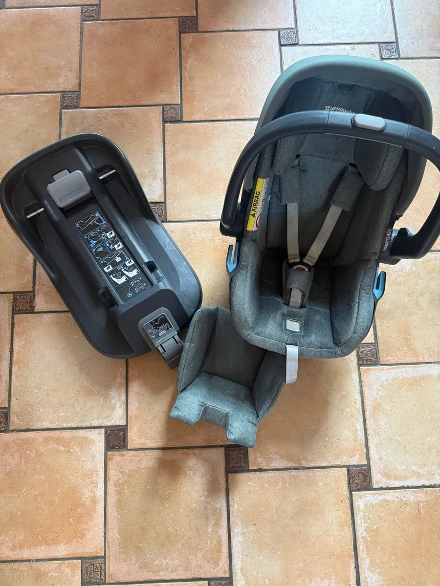 UPPAbaby Mesa car seat - Image 1
