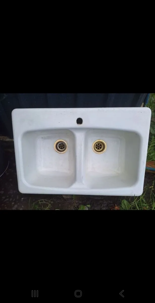 Belfast Sink - Image 1